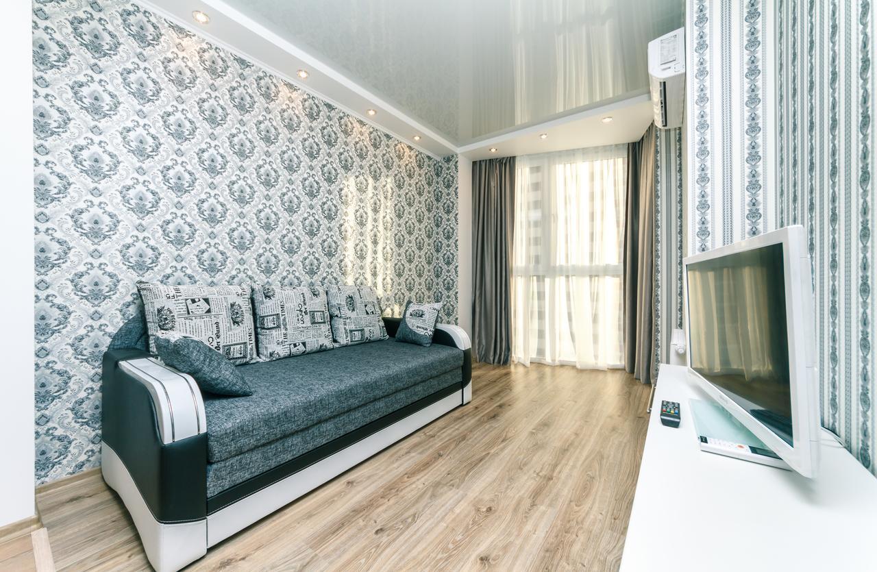 Flatrent Drahomanova 2A Apartment Kiev Luaran gambar