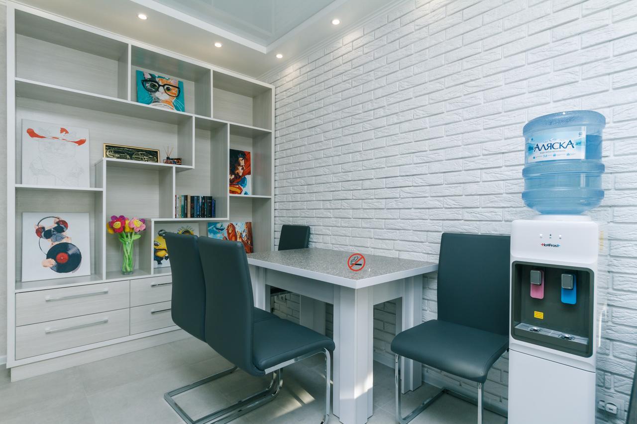 Flatrent Drahomanova 2A Apartment Kiev Luaran gambar